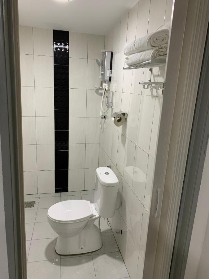 Orange Villa Hotel Near Palm Mall Σερεμπάν Εξωτερικό φωτογραφία